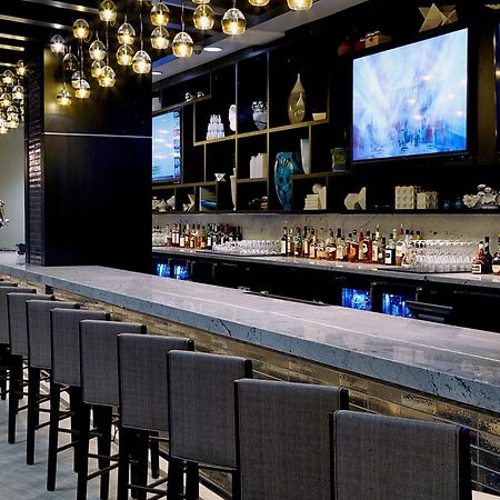 Отель Seattle Marriott Белвью Экстерьер фото
